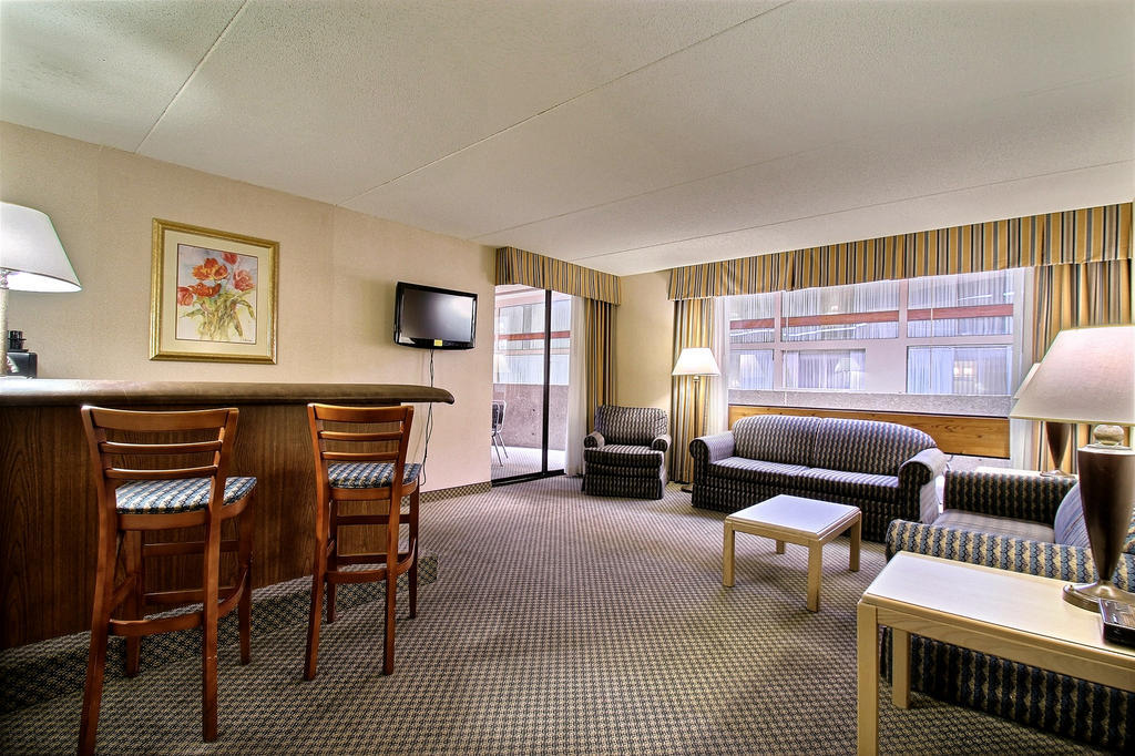 Hotel Muscatine ภายนอก รูปภาพ